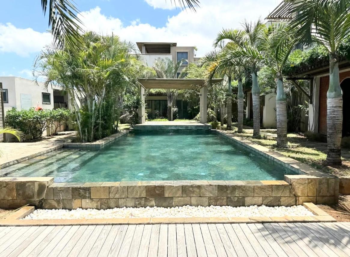 Stunning 3-Bedroom Apartment With Private Rooftop Terrace & Gorgeous Pool Flic-en-Flacq Εξωτερικό φωτογραφία